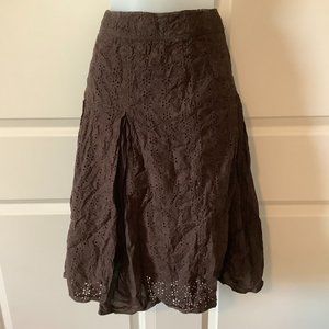 Tommy Hilfiger Skirt Women's Size 6 Brown Pleated Side Zip Eyelet Lace Detail